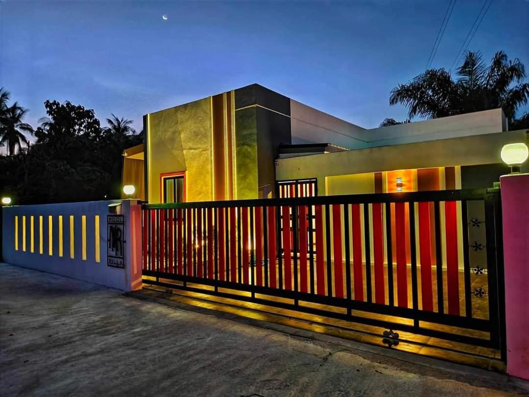 Nkr Poolvilla Ban Don  Екстер'єр фото